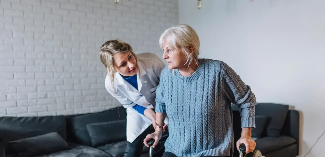 Home health care services helping elderly patient during transition of care from hospital to home